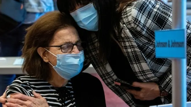 La vacuna contra el coronavirus se ve como la gran esperanza en el combate a la pandemia.