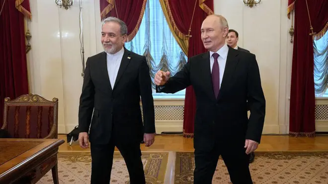 İranın xarici işlər naziri Moskvada Rusiya Prezidenti ilə görüşüb