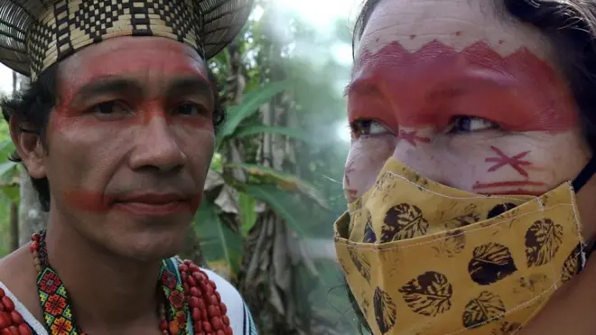 Brasil tiene el segundo mayor número de muertes por coronavirus en el mundo, después de EE.UU., pero los pueblos indígenas se han visto más afectados que otros grupos del país.