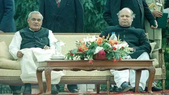 భారత్, పాకిస్తాన్, కార్గిల్, వాజ్‌పేయి, నవాజ్ షరీఫ్