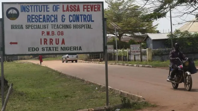 Ndị ọrụ ụlọọgwụ na-arịọ ndị isi ha wega ọbara ha n'Irrua maka nyocha zuruoke