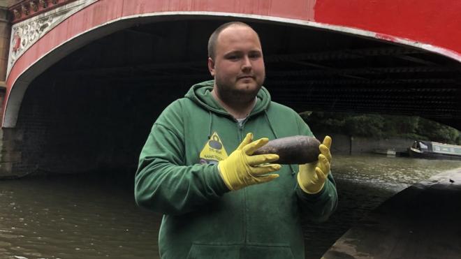 Suffolk magnet fisherman shocked after dredging up revolver