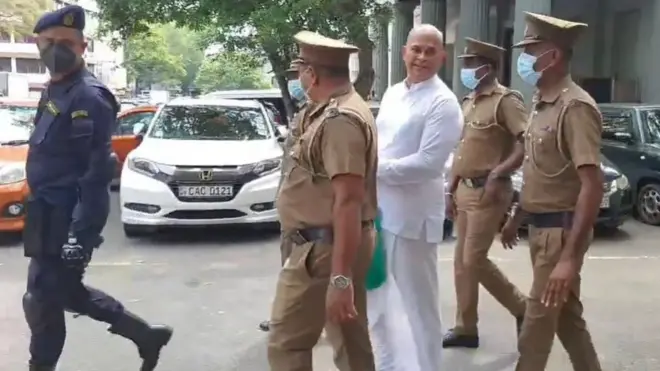 රංජන් රාමනායකට