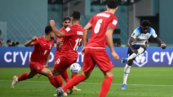 فوتبال ایران و انگلیس