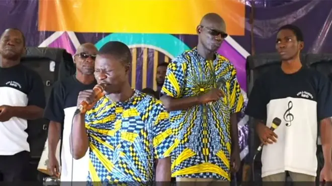 Awọn ọmọ ẹgbẹ akọrin Pains and Pleasure ko fẹ maa se agbe jẹun lo mu ki wọn maa kọrin, ti wọn si fẹ fi han awujọ pe awọn si wulo.