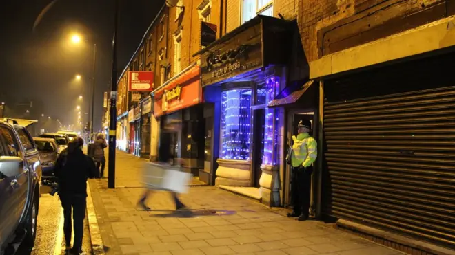 Полицейская операция проходила по нескольким адресам в Бирмингеме