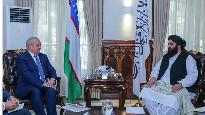 हालिया हफ़्तों में तालिबान नेता मोताक़ी ने एक के बाद एक कई विदेशी प्रतिनिधिमंडलों से मुलाक़ात की है.