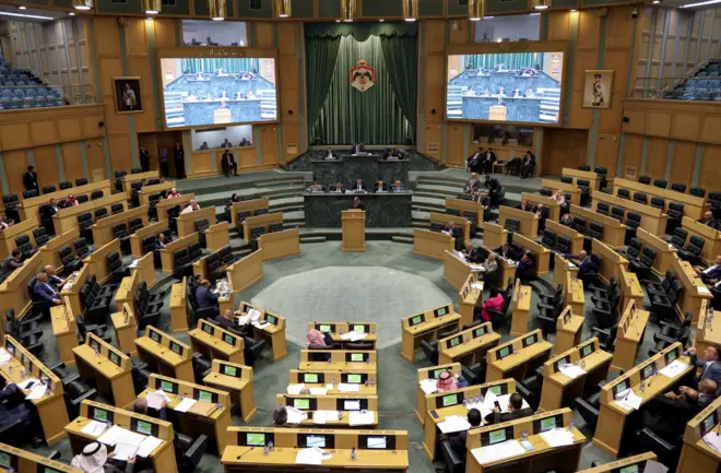 صورة لمجلس النواب التاسع عشر