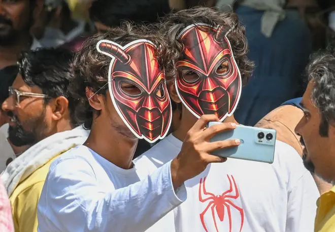 कॉकरोच जनता पार्टी