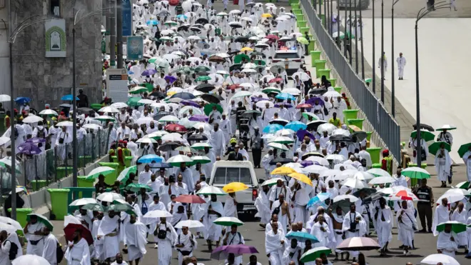 Saudi Arabia seeks to prevent heat deaths as Hajj pilgrimage begins