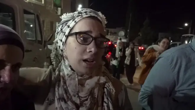 حرب غزة: معتقلة فلسطينية مفرج عنها فلسطينية تصف اعتقالها بـ"المهين"