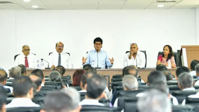 Minister Wasantha Samarasinghe 