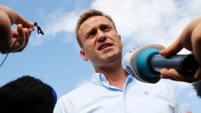 Алексей Навальный отвечает на вопросы журналистов