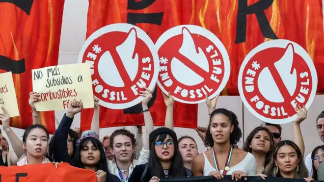 Manifestantes en la COP28