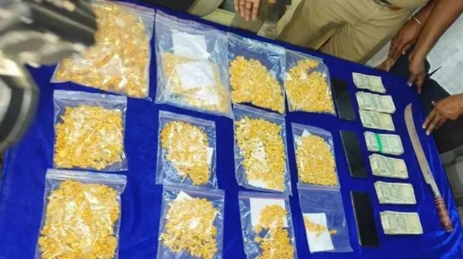 విల్లుపురం, బంగారం దోపిడీ, పోలీసులు 