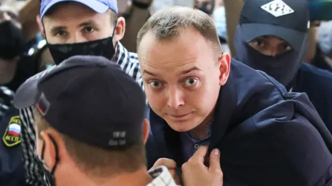 Иван Сафронов