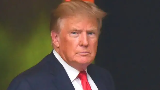 डोनाल्ड ट्रंप