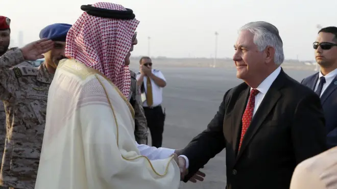 ریکس ٹلرسن ریاض میں سعودی ہم منصب اور دیگر رہنماؤں سے ملاقاتیں کر رہے ہیں