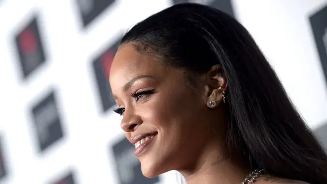 Créée en 2012 par la chanteuse en hommage à ses grands-parents Clara et Lionel Braithwaite, Clara Lionel Foundation a lancé plusieurs programmes axés sur l'éducation