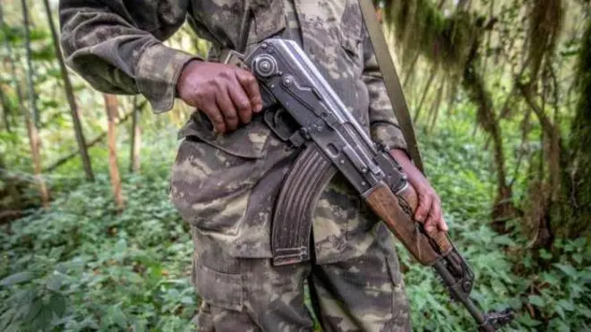 Eeyan kan gbe ibọn dani