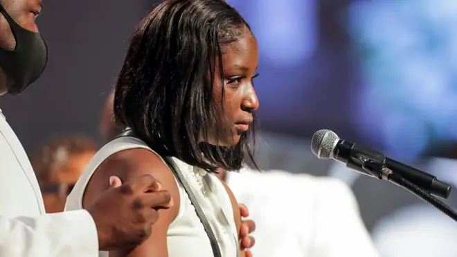 " متى كانت أمريكا عظيمة من قبل ؟"