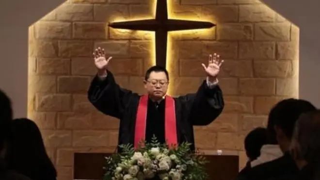 పాస్టర్ ‘వాంగ్ యీ’ని పోలీసులు అరెస్టు చేశారు