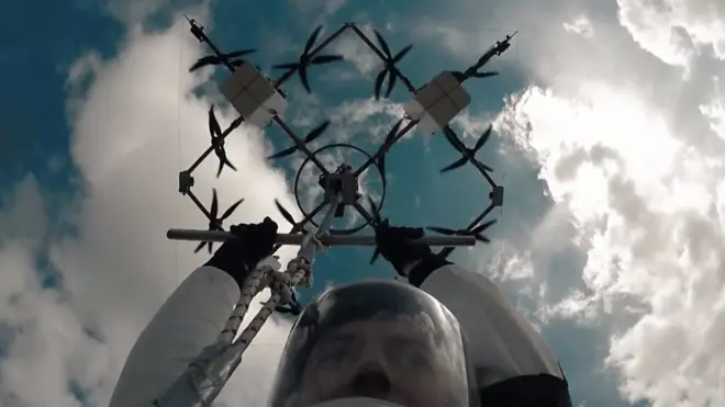 стрибок з дрона