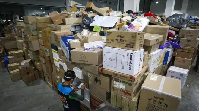 현재 택배 노동자들은 근로기준법상 노동자로 인정되지 않는다