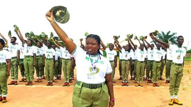 Aworan awọn agunbanirọ