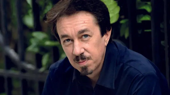Pedro Mairal.