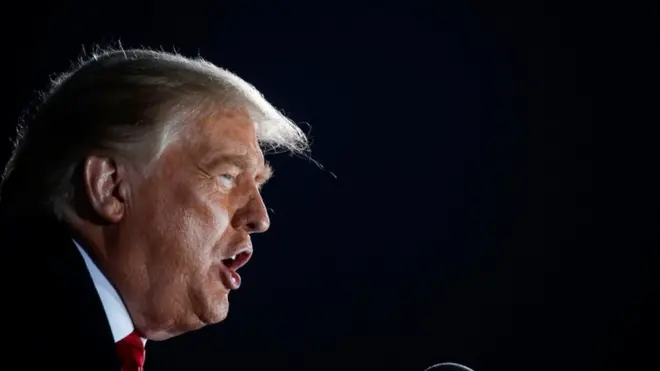 عاد ترامب إلى الحملة الانتخابية بعد إصابته بفيروس كورونا