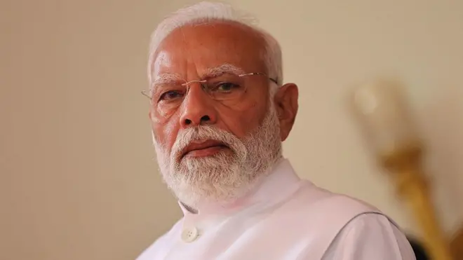 नरेंद्र मोदी 