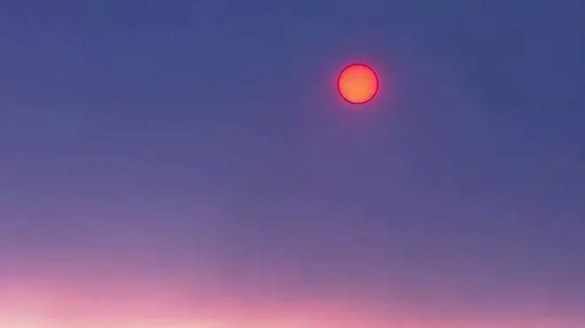 Небо в цветах пожара