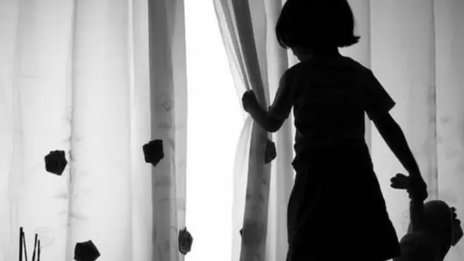 ළමා අපචාර