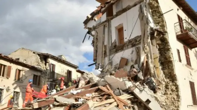 Un tremblement de terre a eu lieu dans le centre de l'Italie.