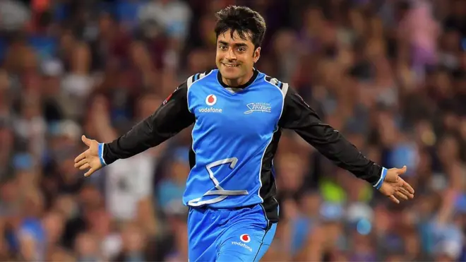 د راشد خان نوم د نړیوالو یوه ورځنیو لوبو په غوره لوبډله کې هم راغلی دی