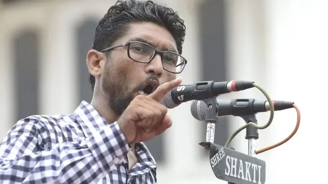 ભીમા કોરેગાંવ ખાતે ભડકેલી હિંસાના પગલે મહારાષ્ટ્ર પોલીસે જીગ્નેશ મેવાણી અને ઉમર ખાલિદ સામે ગુન્હો નોંધ્યો છે