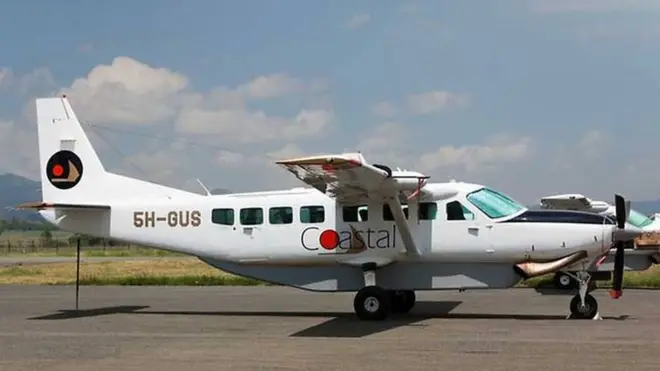 Un petit avion de tourisme s'est écrasé mercredi dans le nord de la Tanzanie, tuant onze personnes qui se rendaient dans le parc du Serengeti, a annoncé la compagnie Coastal Aviation, spécialisée dans les safaris.