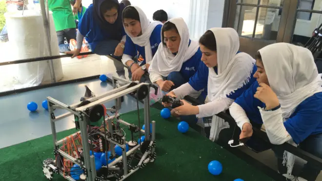 تیم رباتیک دختران افغانستان