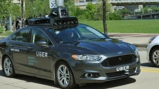 Ранее для своих экспериментальных поездок без водителей Uber использовала модифицированные модели Ford Fusion