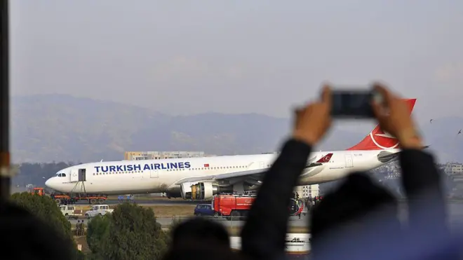2015 yılında da aynı havalimanında bir THY uçağı hava koşulları nedeniyle pistten çıkmıştı.