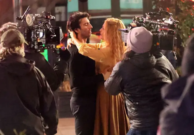 Justin Baldoni e Blake Lively em gravação de cena do filme 'É Assim Que Acaba'