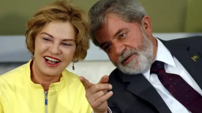 Brazilya'nın eski Cumhurbaşkanı Lula da Silva ve eşi Marisa Leticia, 26 Haziran 2007