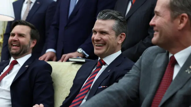 افشای پیام‌های مقام‌های ارشد دولت ترامپ؛ وزیر دفاع آمریکا اروپایی‌ها را «رقت‌انگیز» خواند