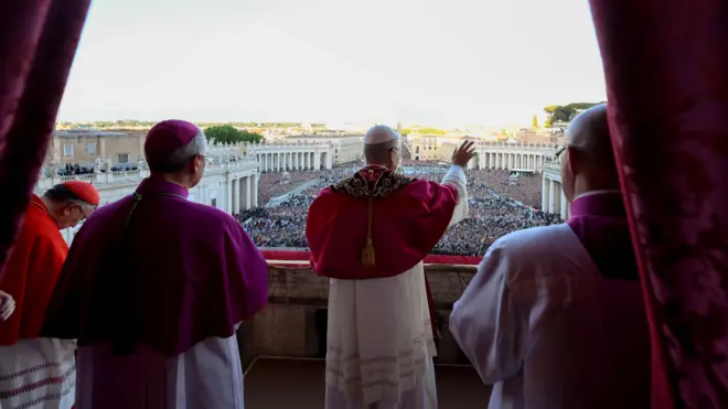 O novo papa Leão 14. 