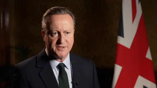 وزير الخارجية البريطاني: "ما يقوم به الحوثيون غير مقبول وغير قانوني ويهدد حرية الملاحة"