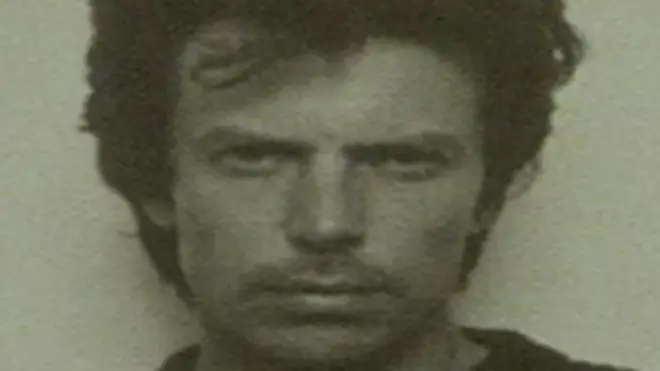 बॉसवेलने पोलिसांना 17 खोटी नावं आणि पत्ते दिले