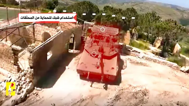 لقطة من فيديو يظهر هجوماً نفذه حزب الله بطائرة مسيرة نشر على تلغرام