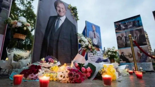 Miseensa Paarlaamaa UK ajjeefame