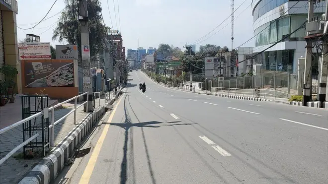 सुनसान सडक